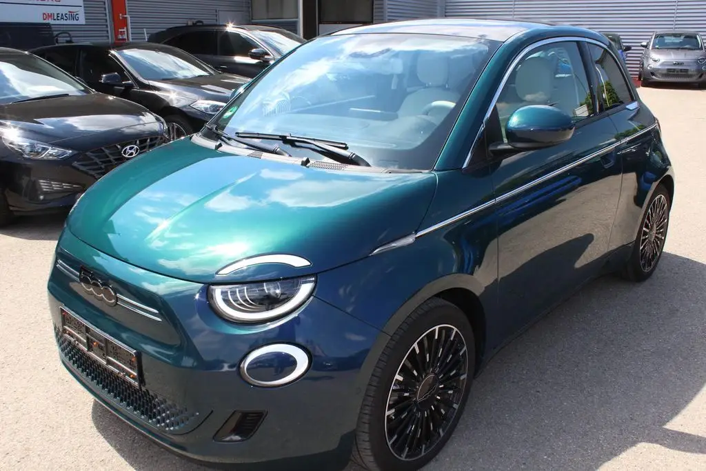 Photo 1 : Fiat 500 2023 Non renseigné