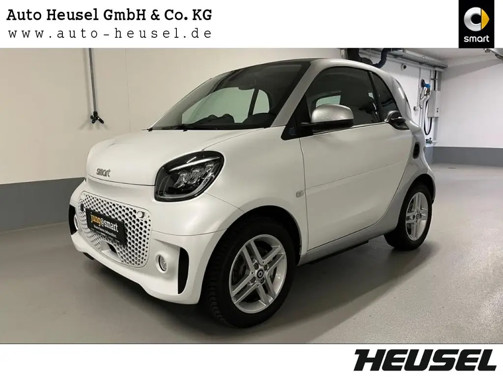 Photo 1 : Smart Fortwo 2022 Non renseigné