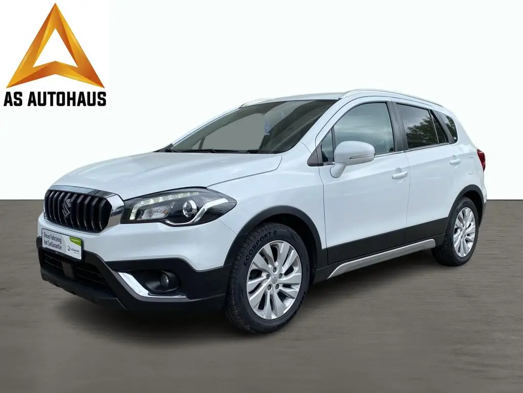 Photo 1 : Suzuki Sx4 2019 Petrol