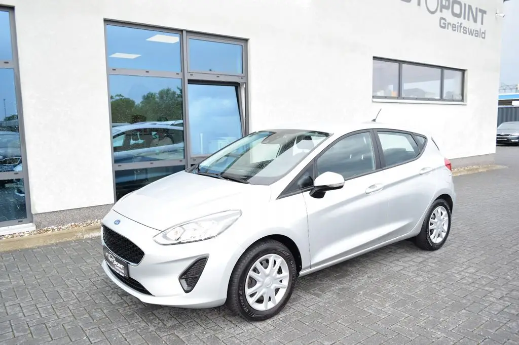 Photo 1 : Ford Fiesta 2020 Petrol