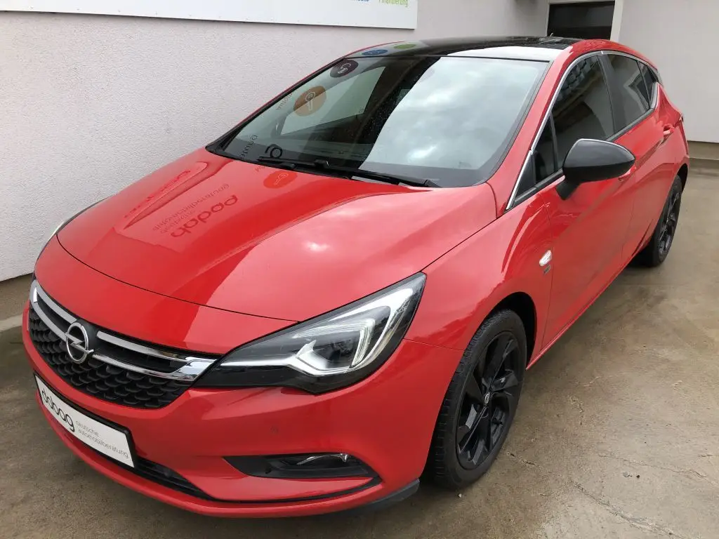 Photo 1 : Opel Astra 2019 Essence