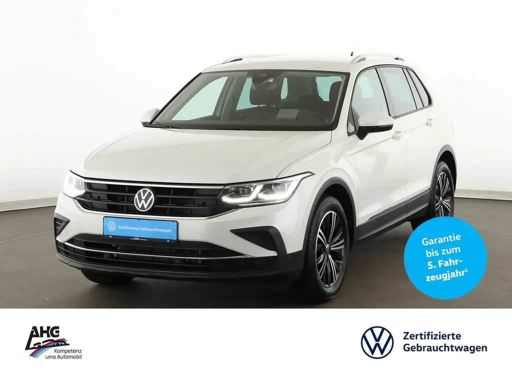 Photo 1 : Volkswagen Tiguan 2023 Petrol