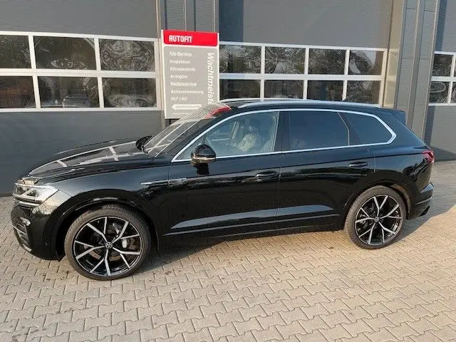 Photo 1 : Volkswagen Touareg 2023 Diesel