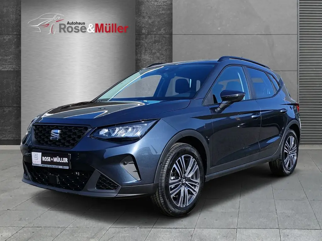 Photo 1 : Seat Arona 2024 Essence