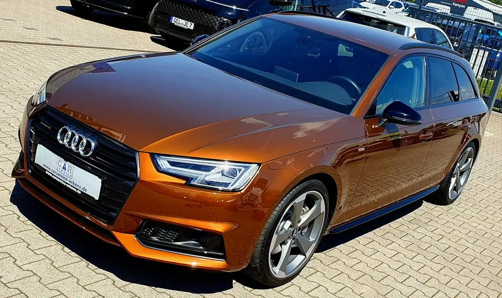 Photo 1 : Audi A4 2017 Petrol