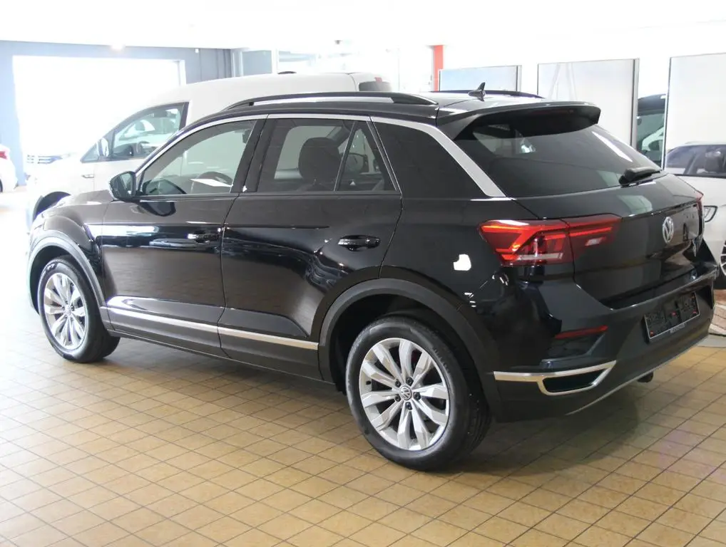 Photo 1 : Volkswagen T-roc 2019 Essence