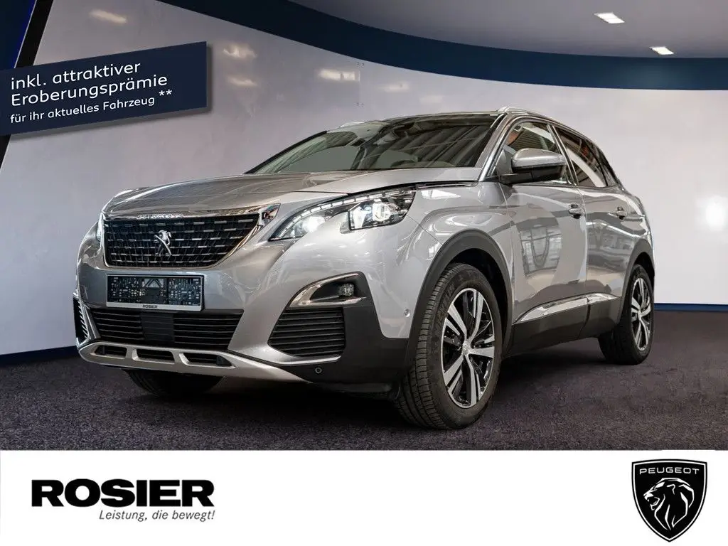 Photo 1 : Peugeot 3008 2020 Essence