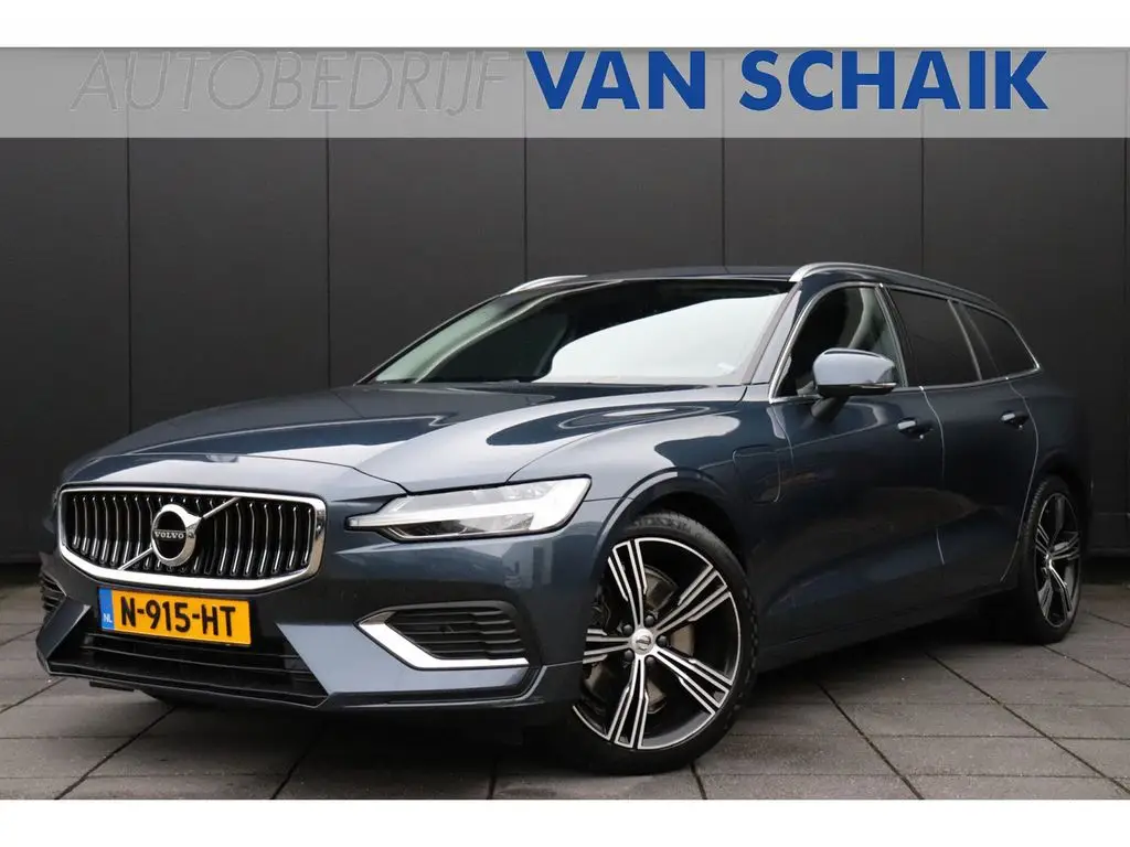 Photo 1 : Volvo V60 2021 Hybride