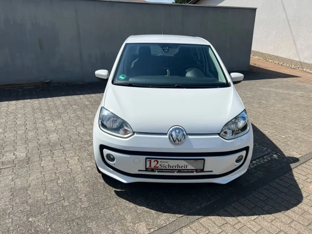 Photo 1 : Volkswagen Up! 2016 Petrol