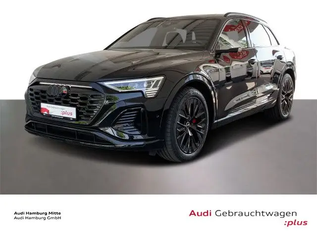 Photo 1 : Audi Q8 2023 Not specified