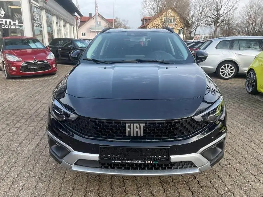 Photo 1 : Fiat Tipo 2024 Essence