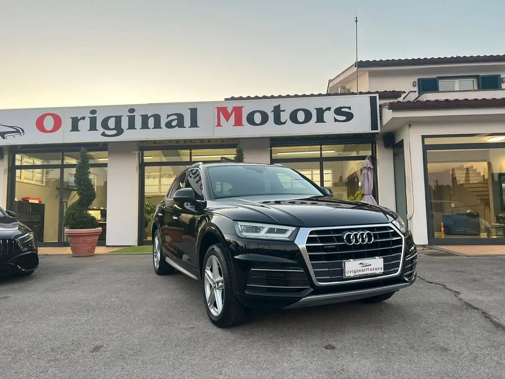 Photo 1 : Audi Q5 2017 Diesel