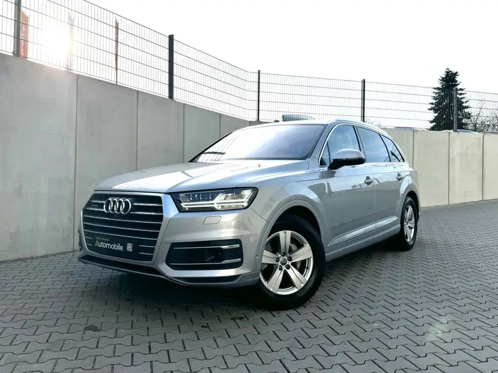 Photo 1 : Audi Q7 2016 Diesel