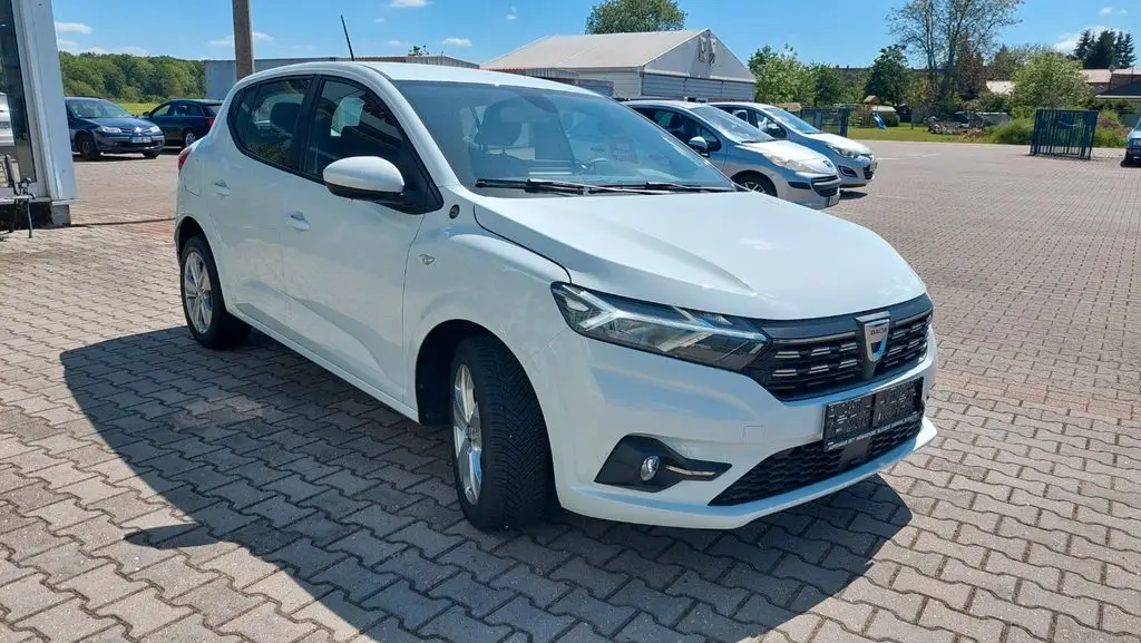 Photo 1 : Dacia Sandero 2021 Essence