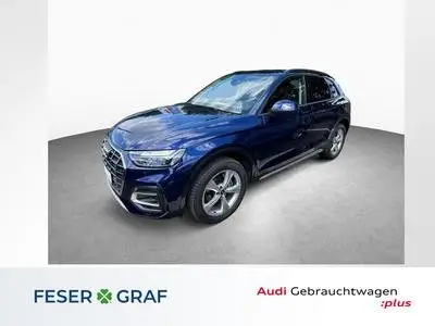 Photo 1 : Audi Q5 2023 Petrol