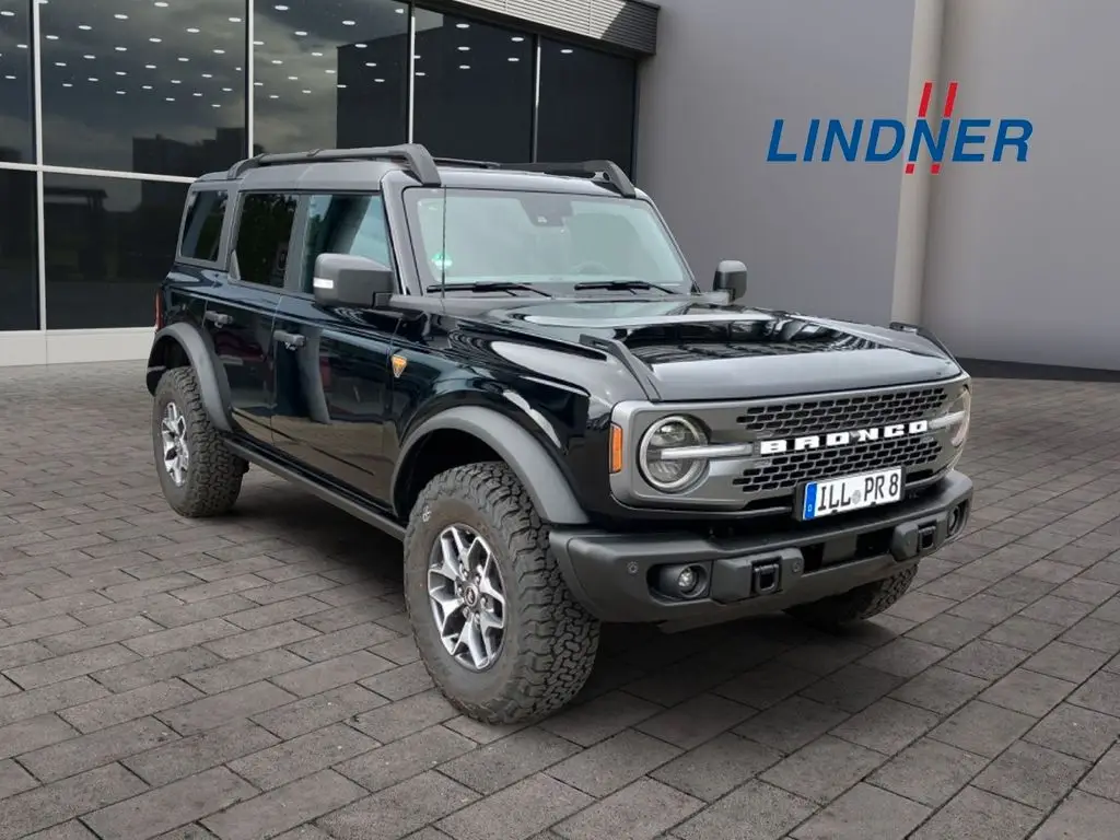 Photo 1 : Ford Bronco 2024 Petrol