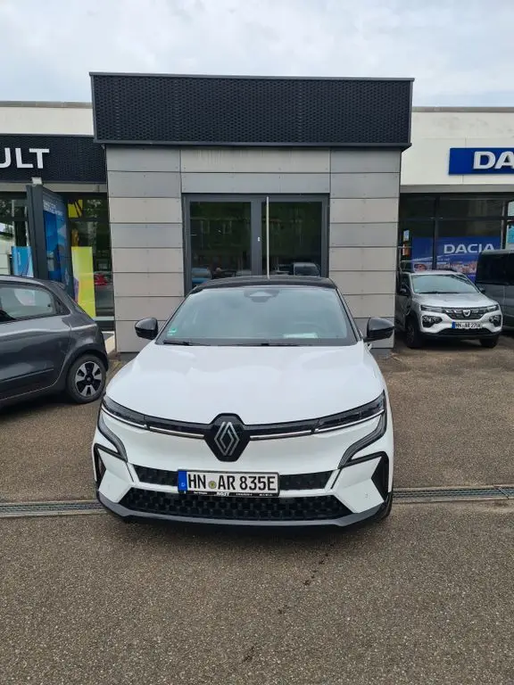 Photo 1 : Renault Megane 2023 Non renseigné