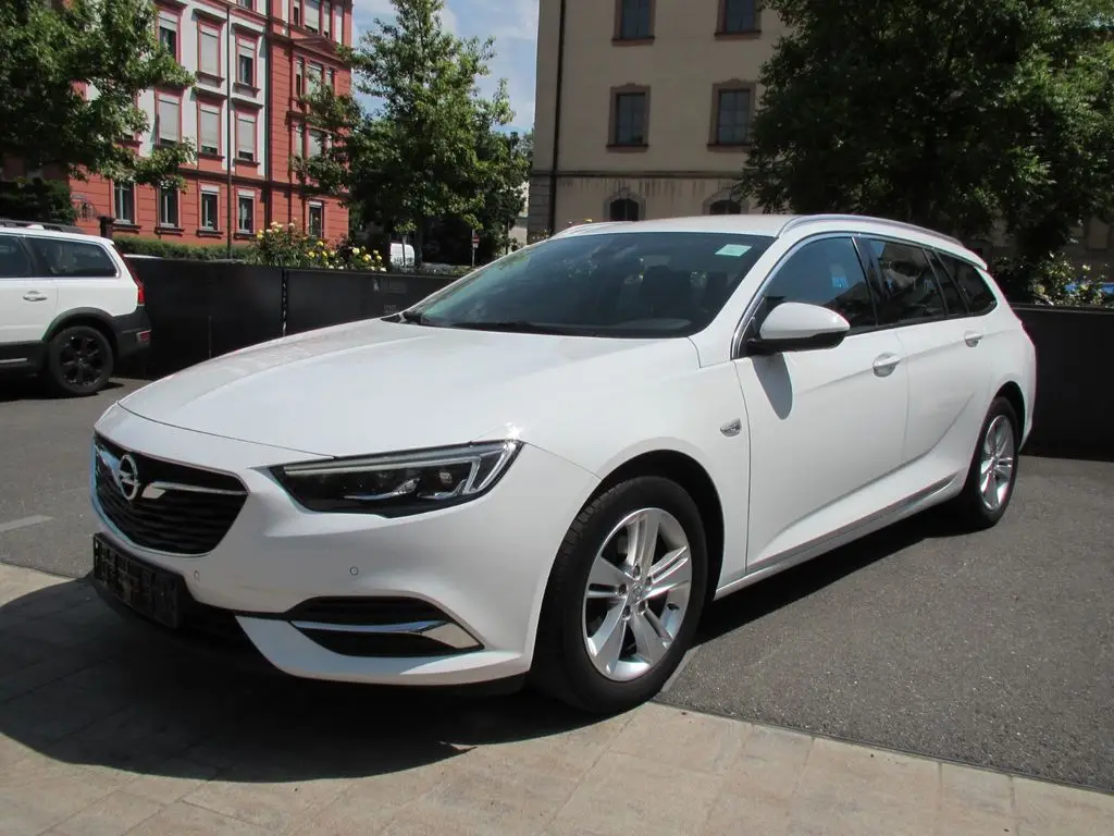 Photo 1 : Opel Insignia 2020 Diesel