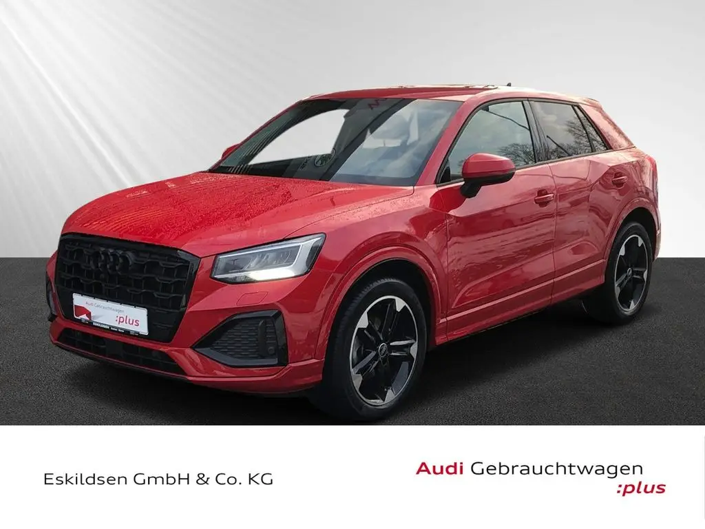 Photo 1 : Audi Q2 2022 Petrol