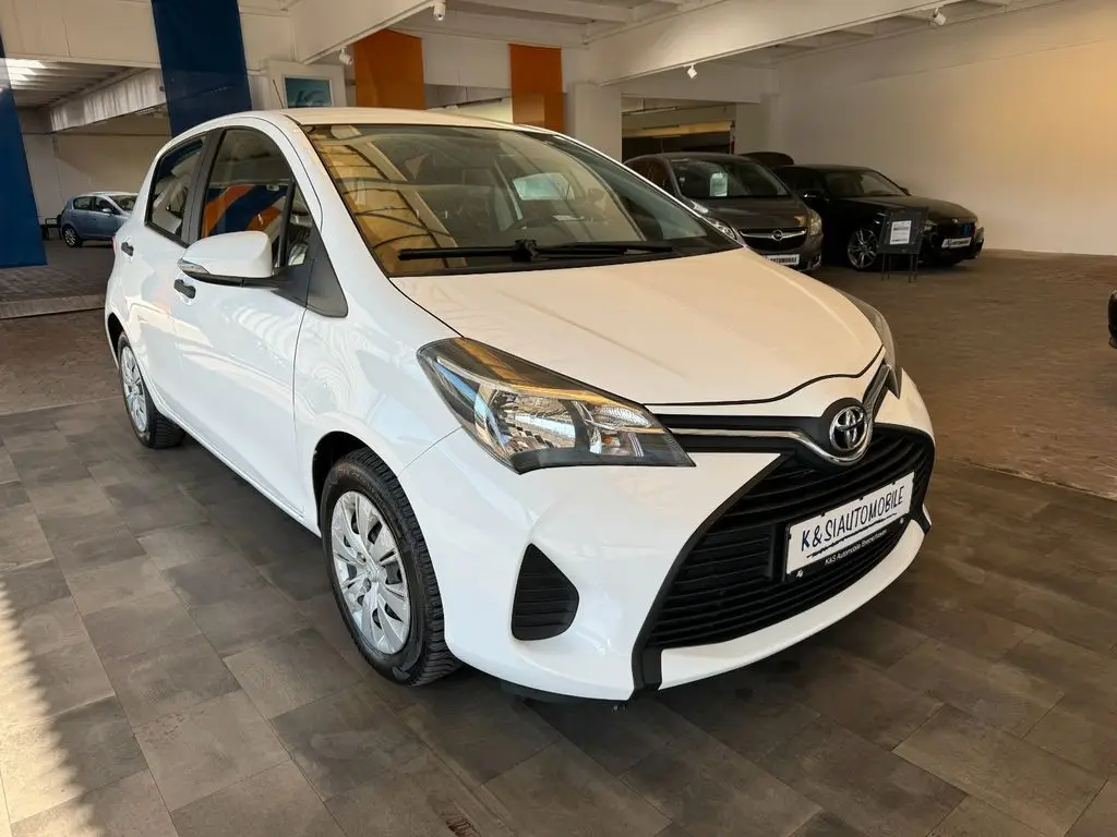 Photo 1 : Toyota Yaris 2015 Essence