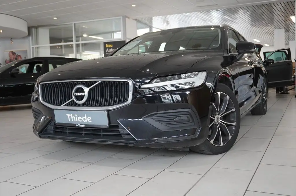 Photo 1 : Volvo V60 2020 Diesel