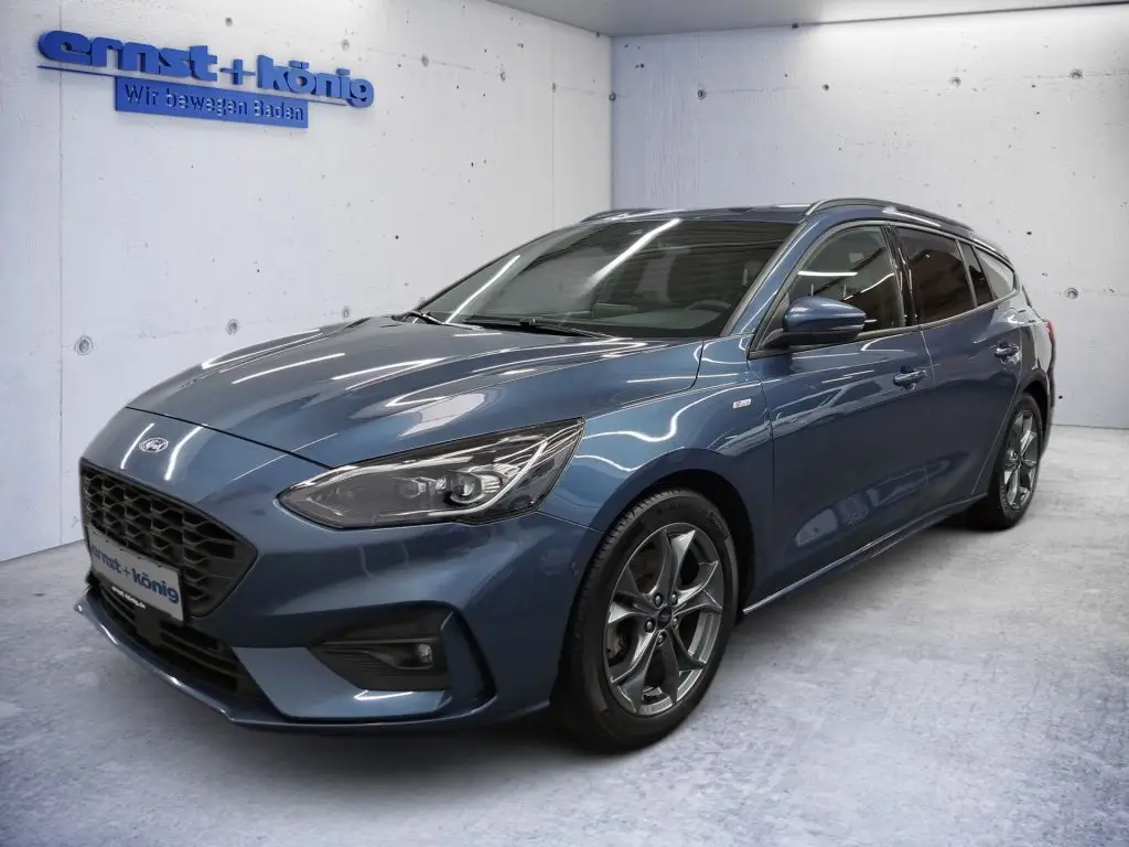 Photo 1 : Ford Focus 2020 Petrol