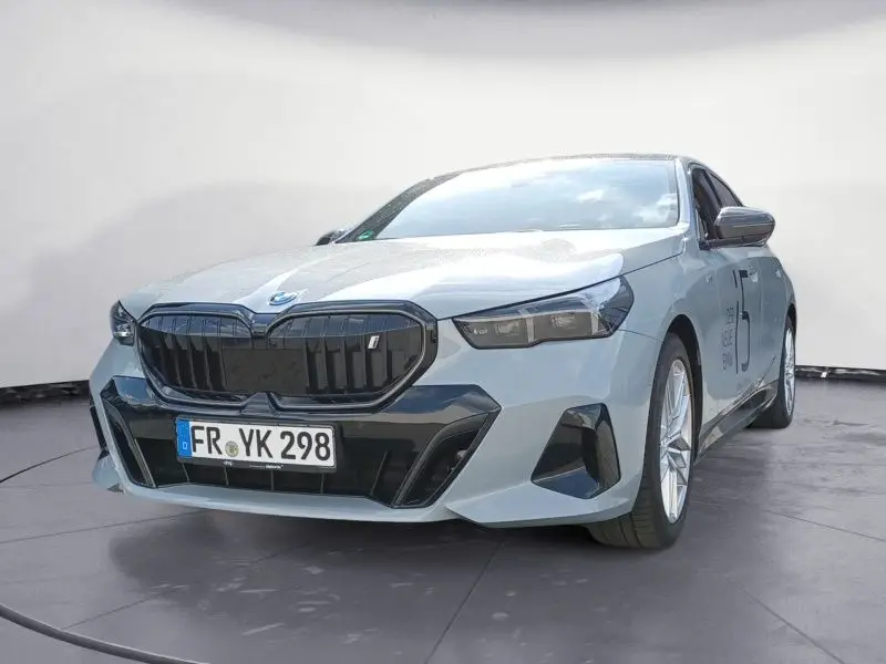 Photo 1 : Bmw I5 2023 Non renseigné