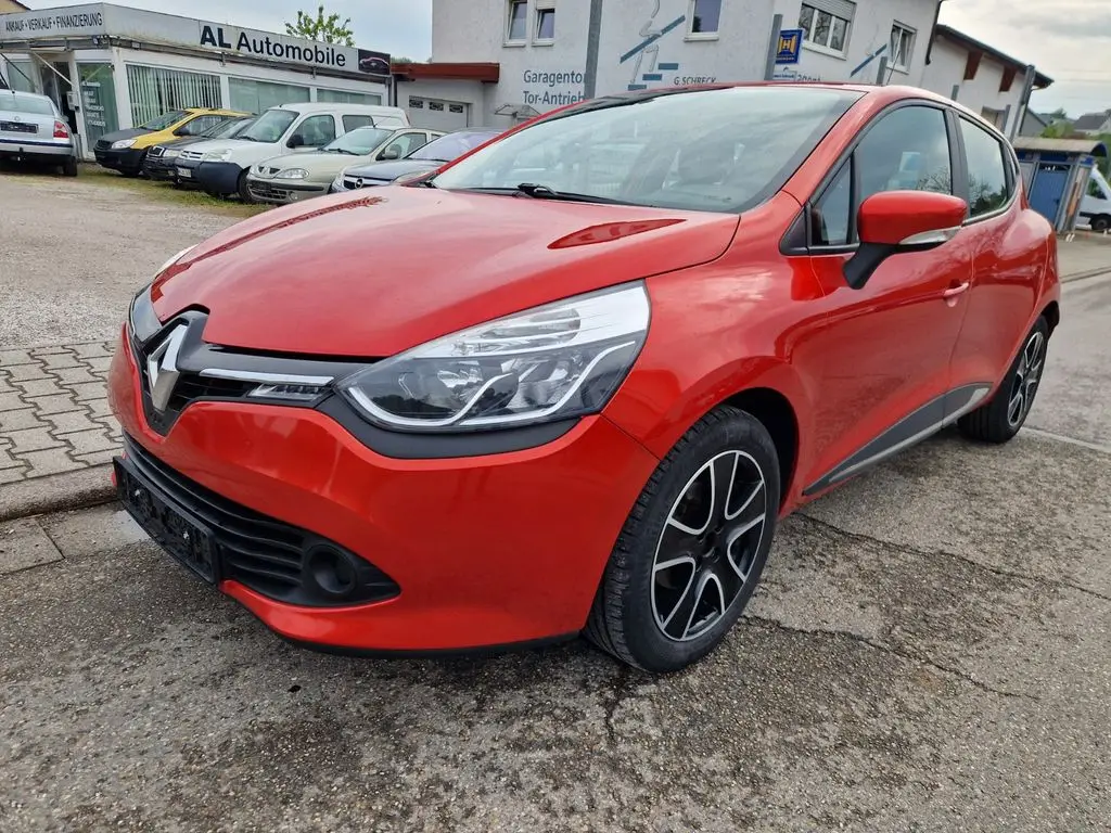 Photo 1 : Renault Clio 2015 Essence