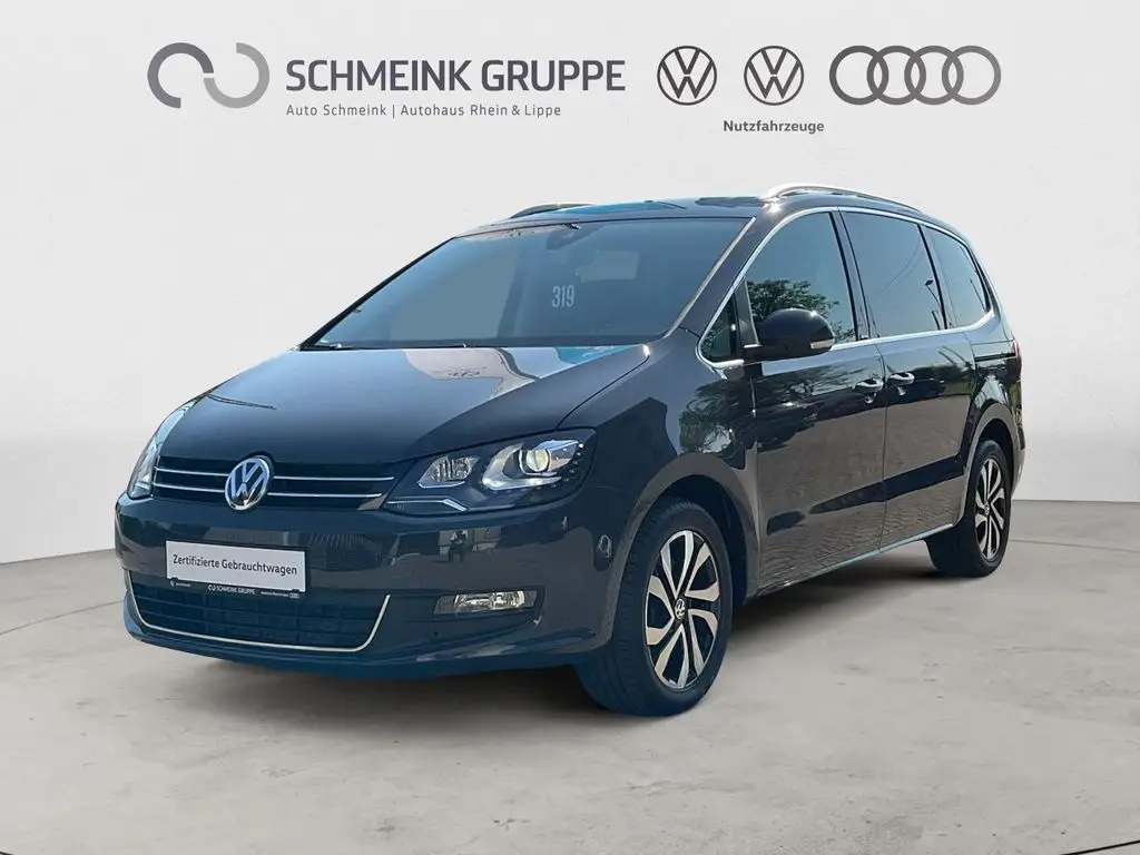 Photo 1 : Volkswagen Sharan 2022 Petrol