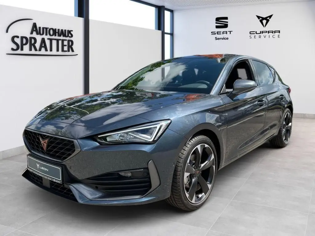 Photo 1 : Cupra Leon 2024 Petrol