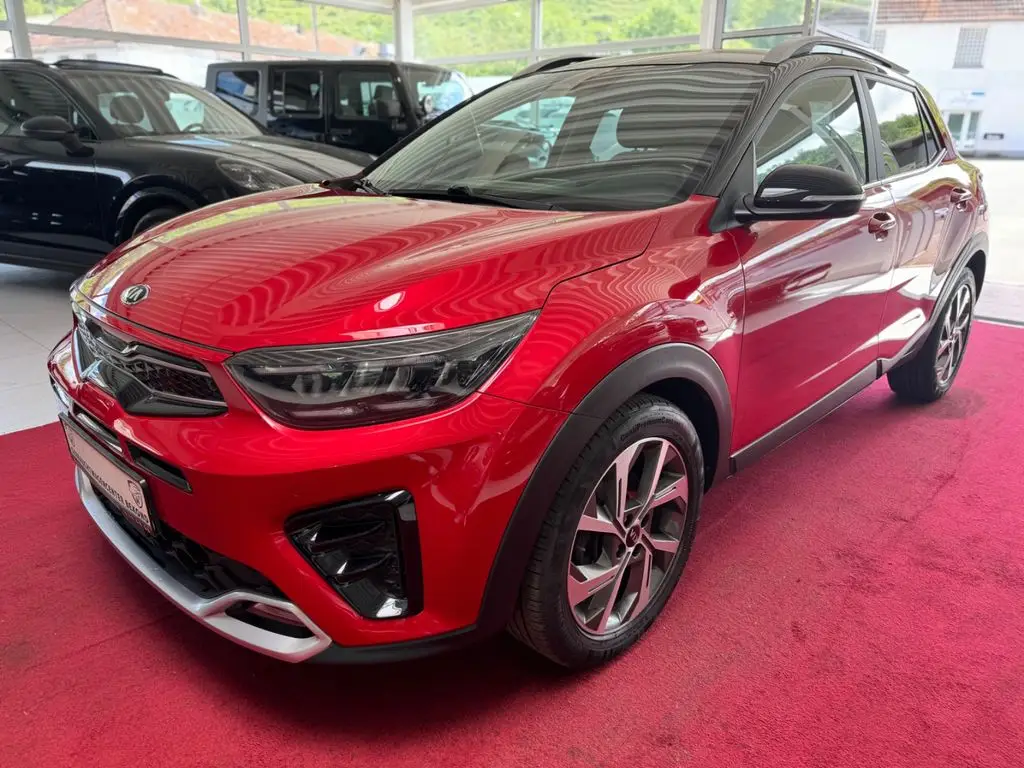 Photo 1 : Kia Stonic 2021 Essence