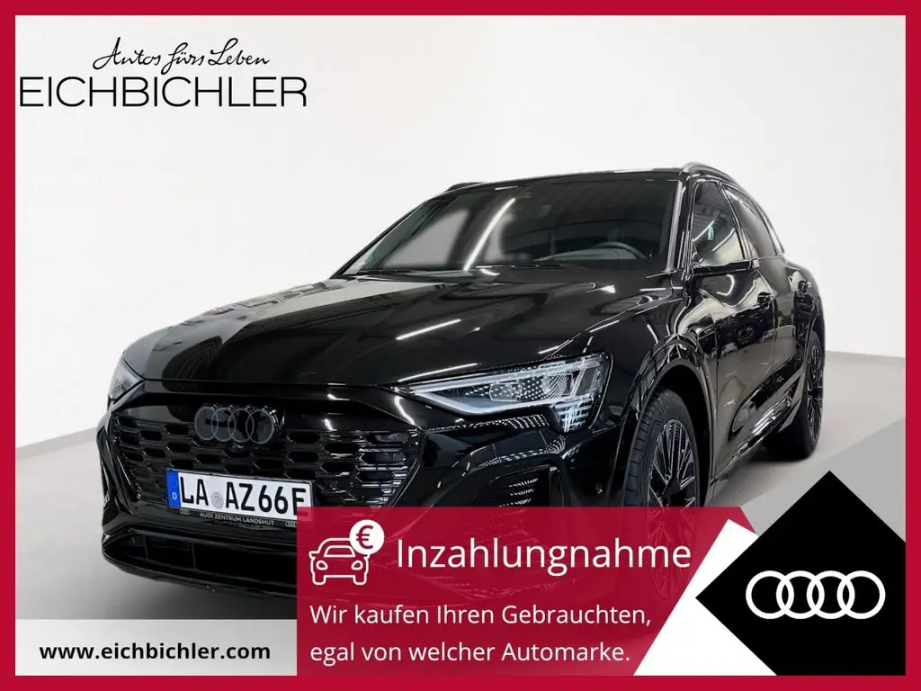 Photo 1 : Audi Q8 2023 Non renseigné