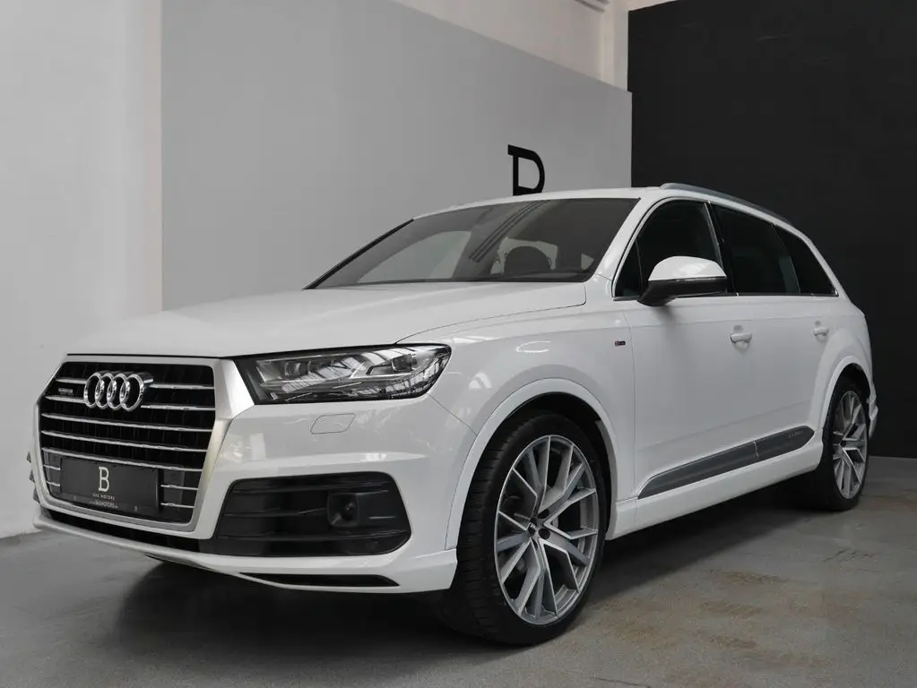 Photo 1 : Audi Q7 2019 Diesel