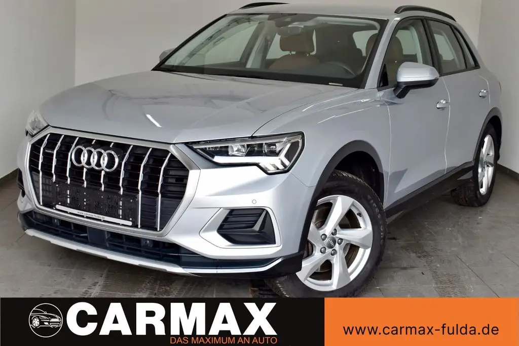 Photo 1 : Audi Q3 2019 Diesel