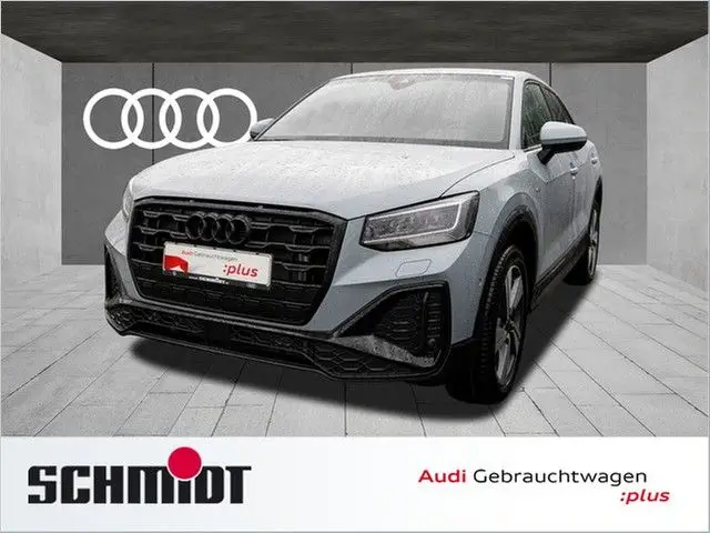 Photo 1 : Audi Q2 2024 Essence