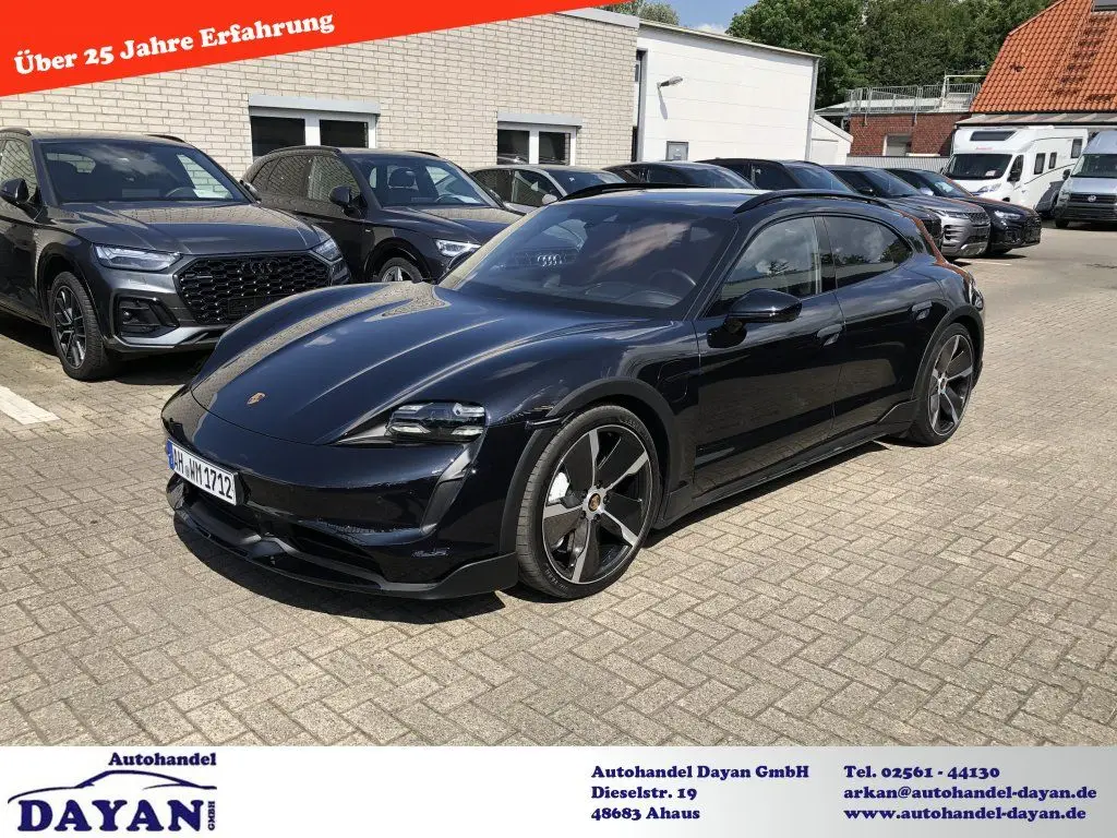 Photo 1 : Porsche Taycan 2022 Non renseigné