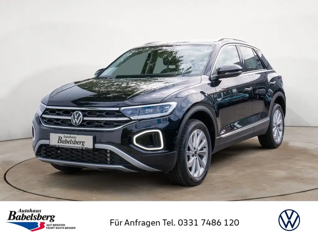 Photo 1 : Volkswagen T-roc 2023 Petrol