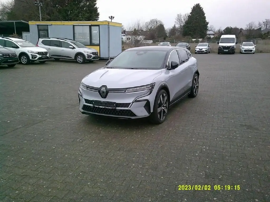 Photo 1 : Renault Megane 2022 Non renseigné