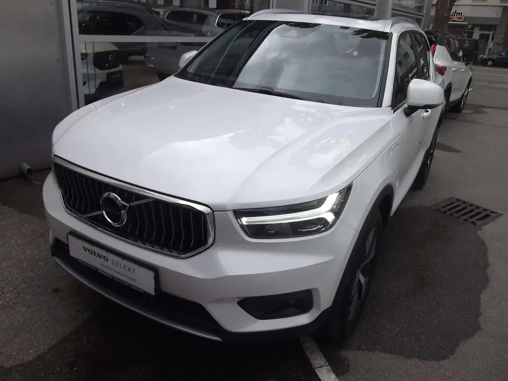 Photo 1 : Volvo Xc40 2021 Hybride