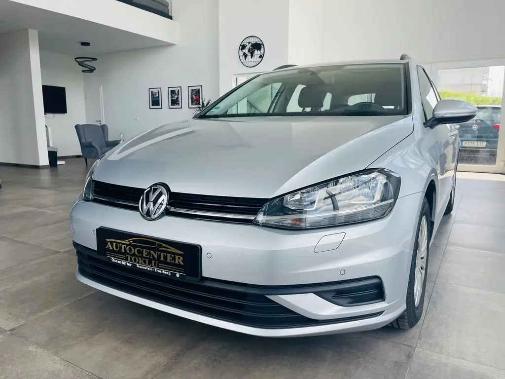 Photo 1 : Volkswagen Golf 2019 Diesel