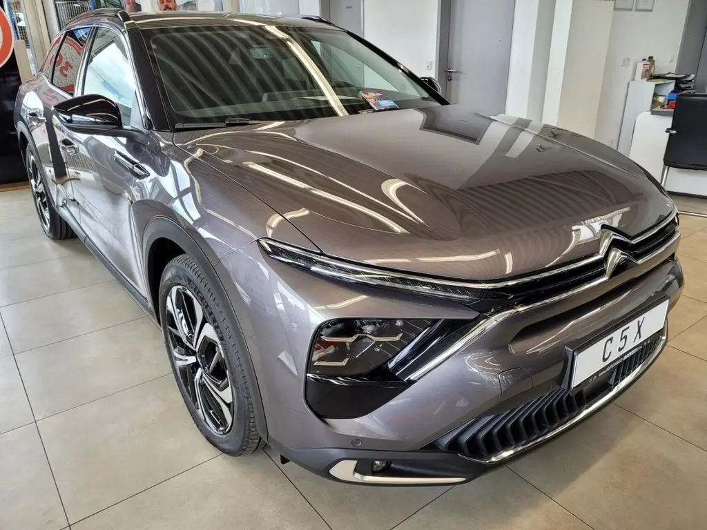 Photo 1 : Citroen C5 X 2022 Hybrid