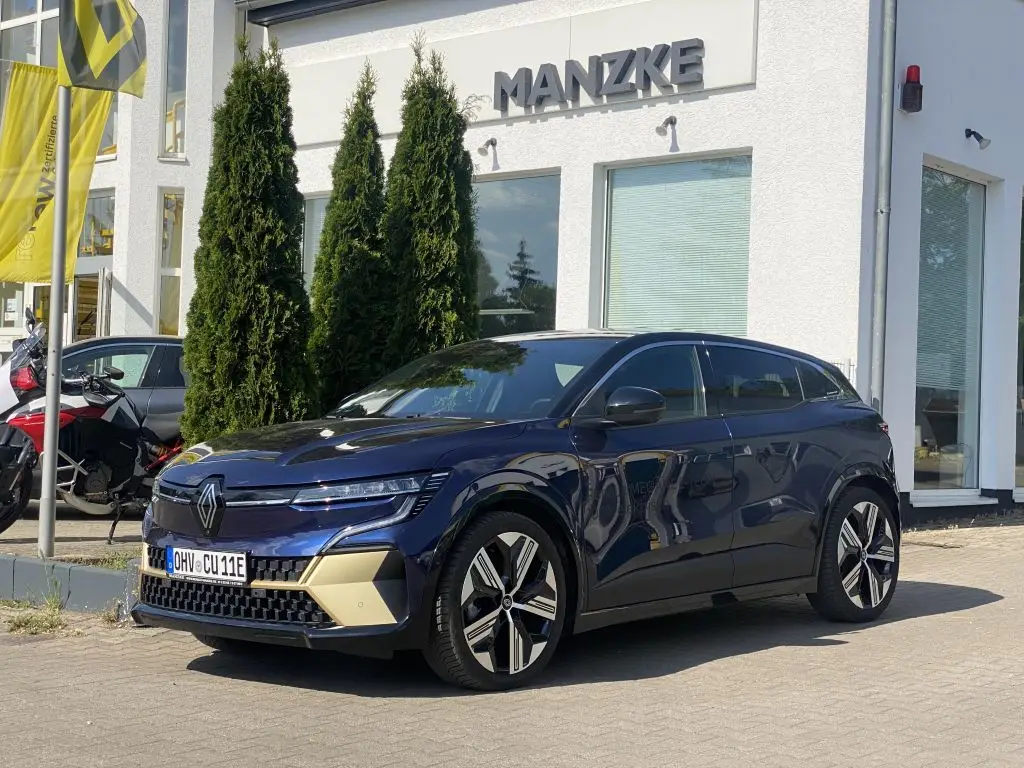 Photo 1 : Renault Megane 2023 Non renseigné