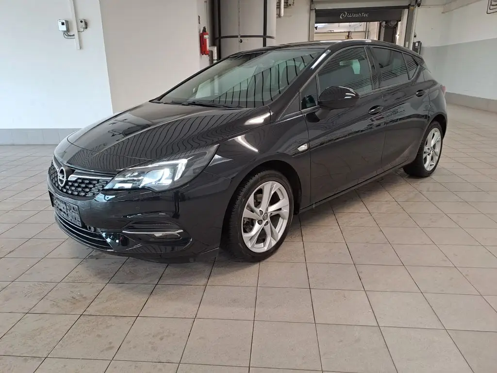 Photo 1 : Opel Astra 2021 Essence