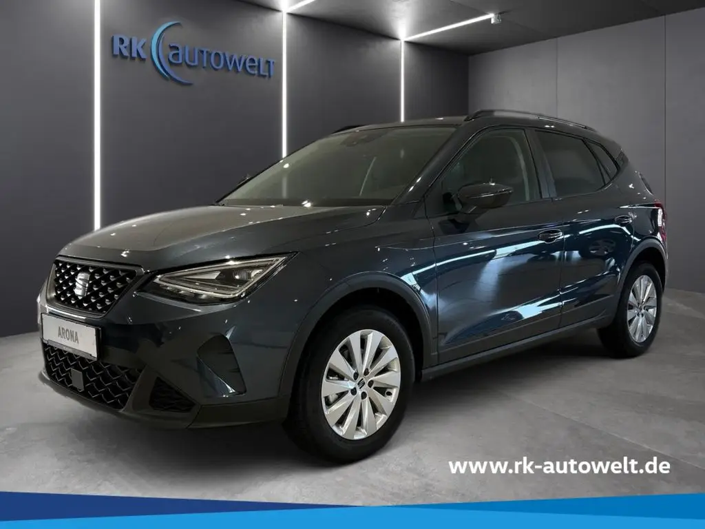 Photo 1 : Seat Arona 2024 Petrol