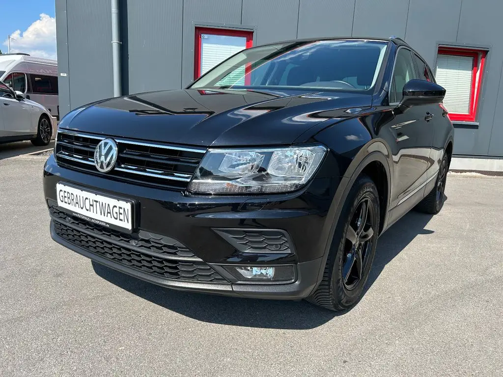 Photo 1 : Volkswagen Tiguan 2017 Essence