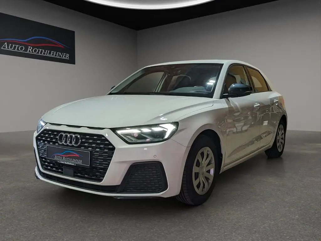 Photo 1 : Audi A1 2020 Essence