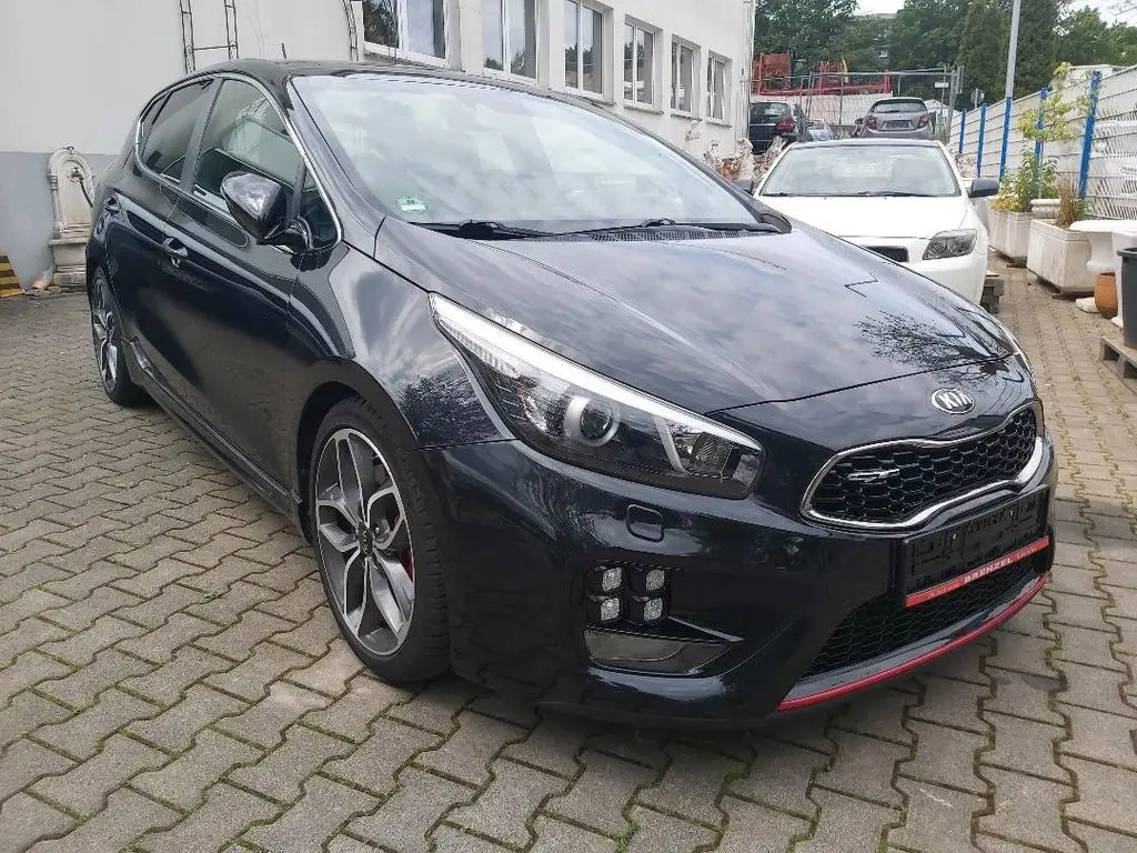 Photo 1 : Kia Ceed 2016 Essence