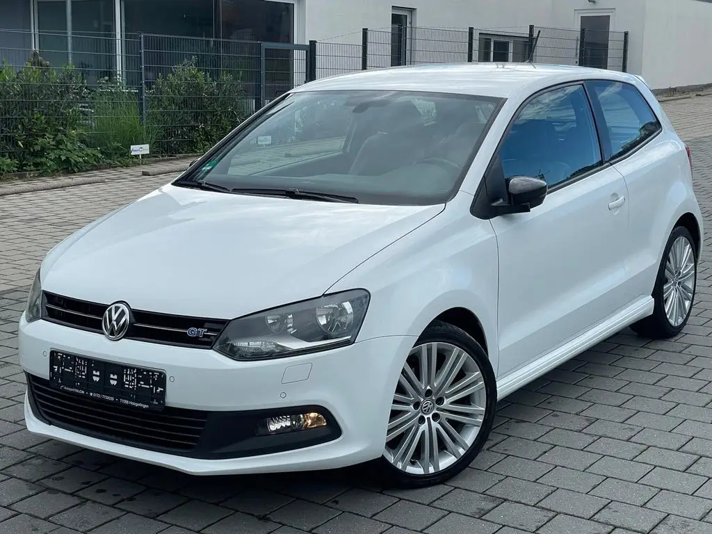 Photo 1 : Volkswagen Polo 2015 Essence