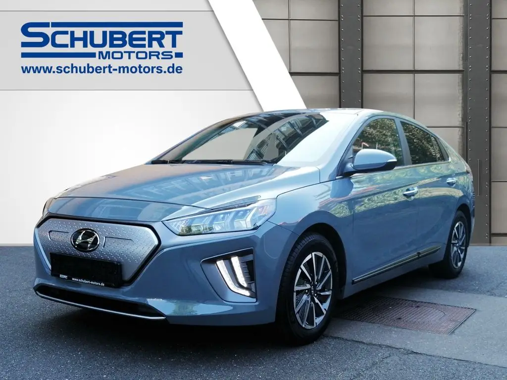 Photo 1 : Hyundai Ioniq 2022 Non renseigné