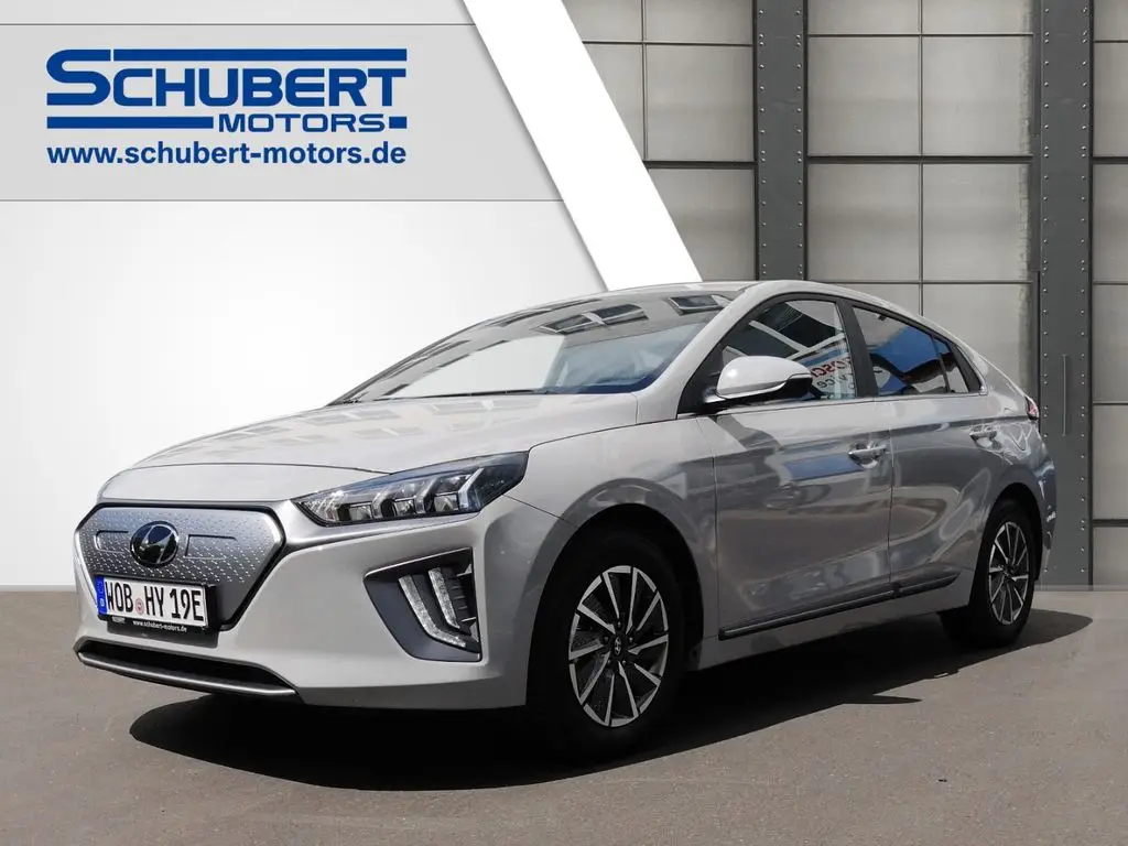 Photo 1 : Hyundai Ioniq 2022 Non renseigné